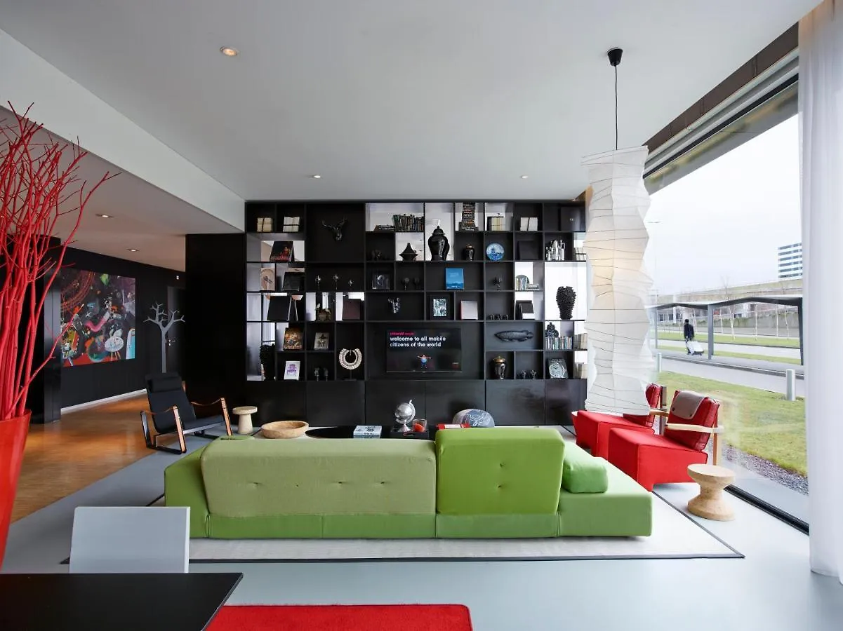 Citizenm Schiphol Airport Otel Amsterdam Airport Schiphol Hollanda