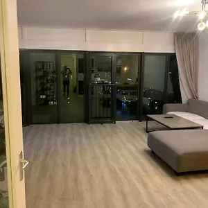  Apartment Stunning View Apt Free Parking Niederlande
